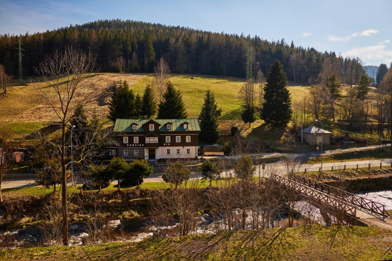 Pension Rip Pec pod Snezkou Exterior photo